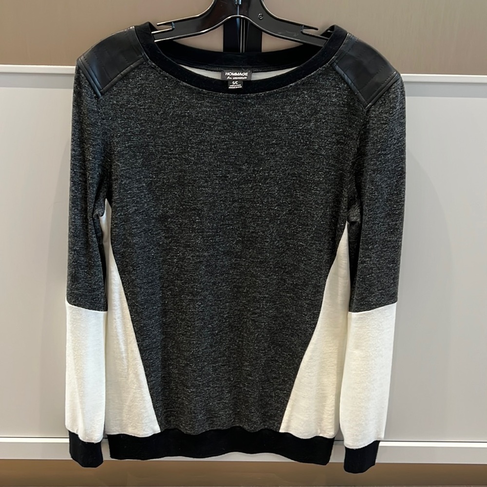 Sweater with faux leather shoulders